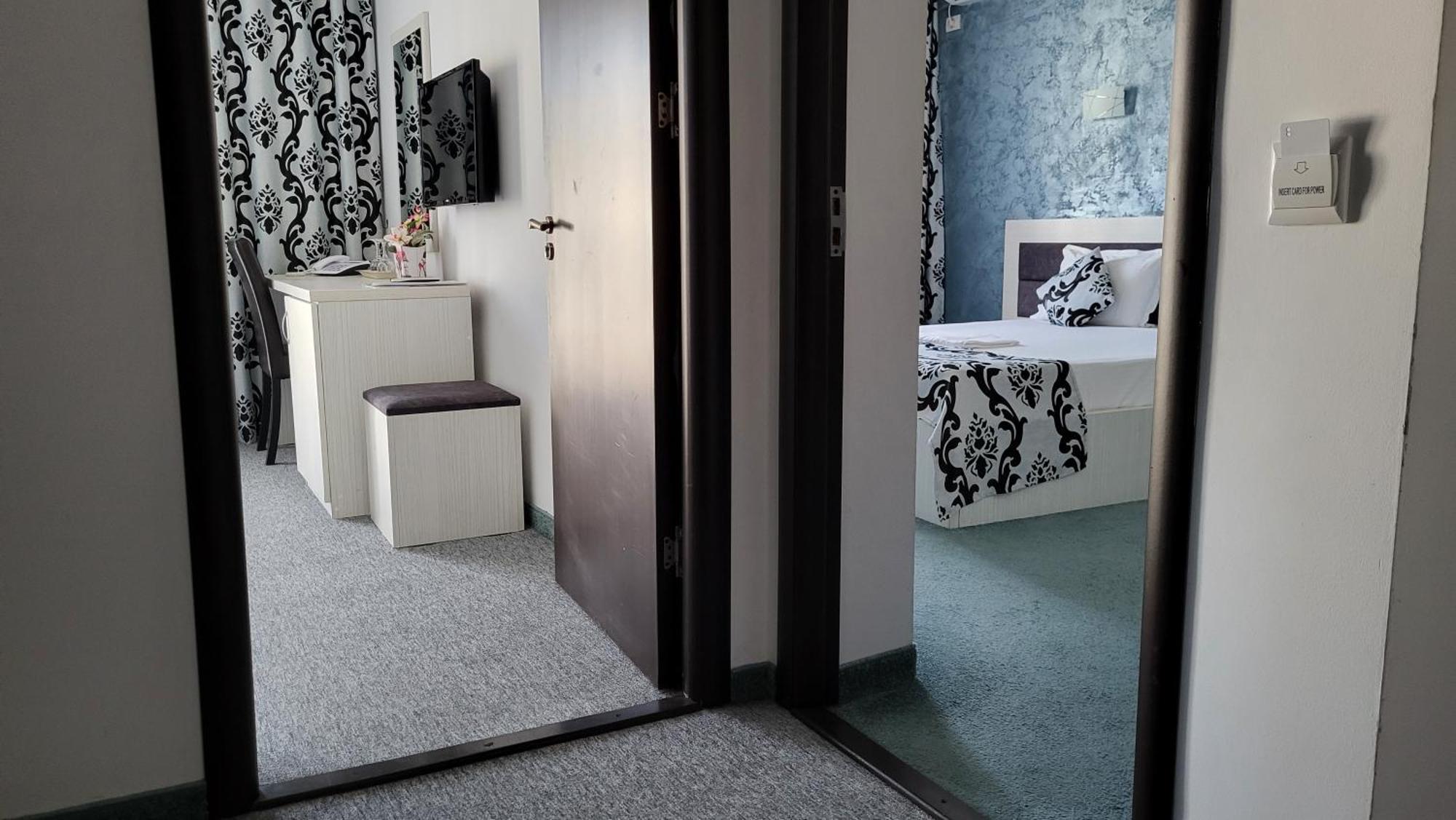 Vila Zara Năvodari Buitenkant foto
